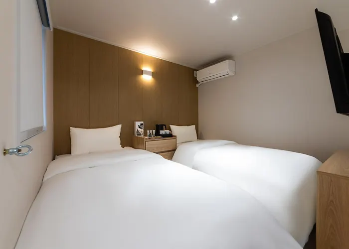 Hotel Bread Hill Jongno 2*