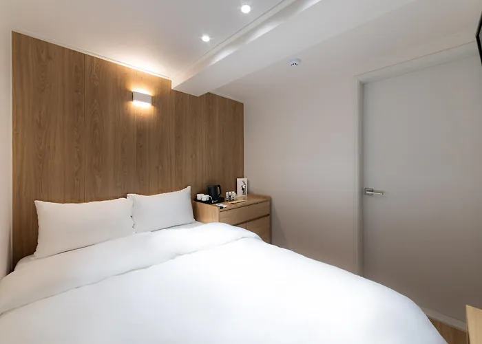 Bread Hill Jongno Hotel 2*